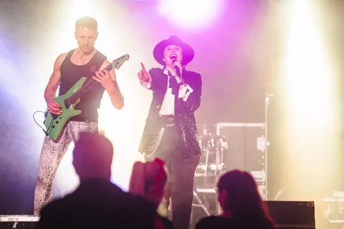 Die Ultimative 80er Jahre Party mit Generell 80*