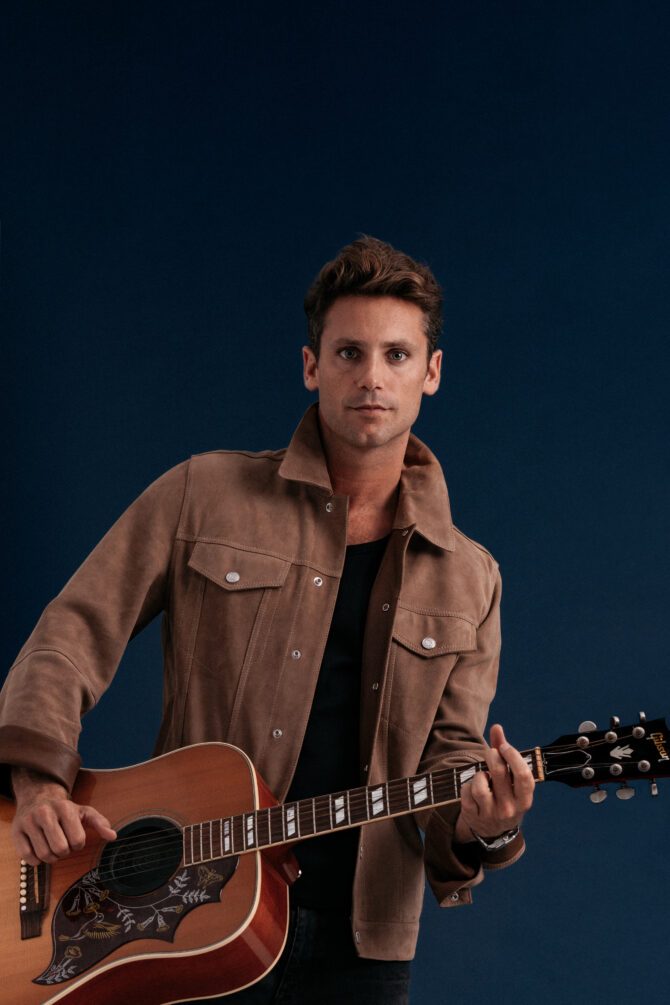 Bastian Baker