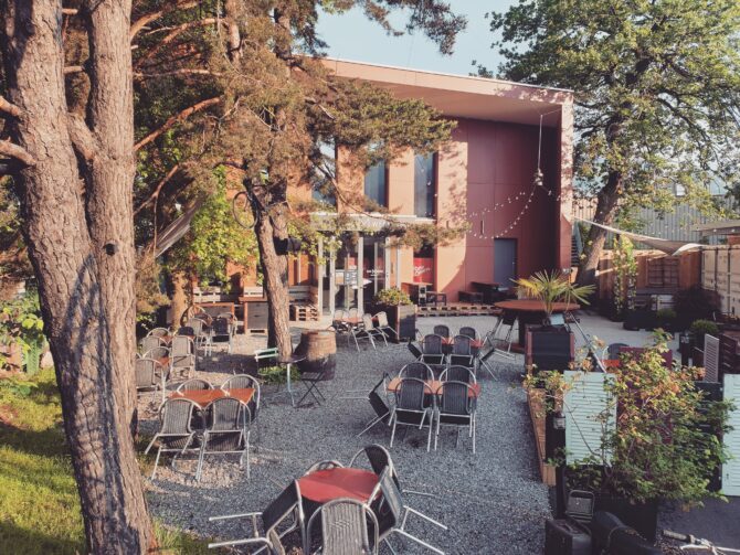 Eröffnung Buddy Bar